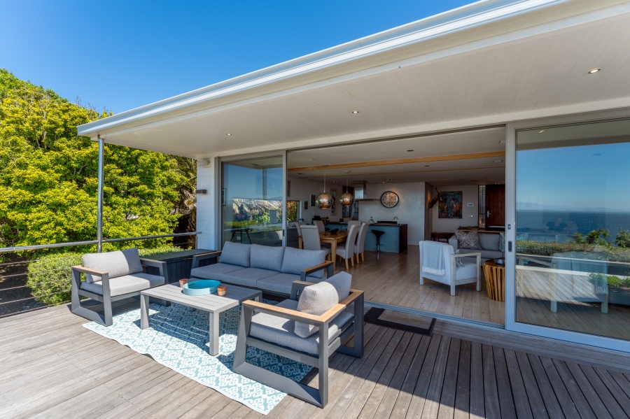 4 Bedroom Property for Sale in Murdock Valley Western Cape